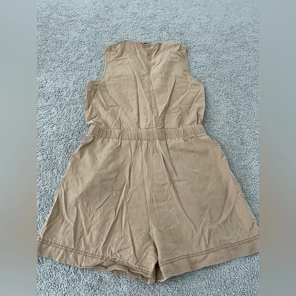 Banana Republic Tan Romper - Picture 2 of 6